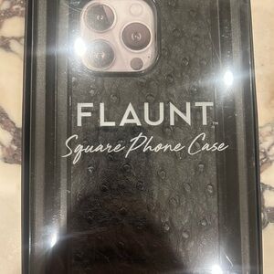 Flaunt Square iPhone 14 Pro Case - Black Ostrich Faux Leather